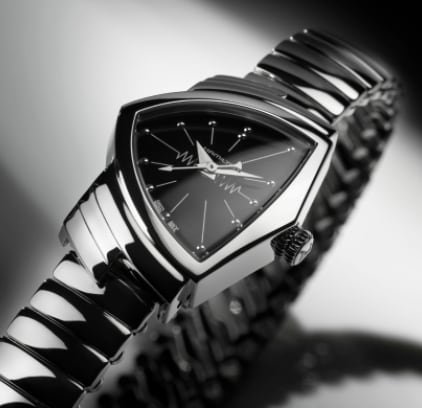 Hamilton_Brandpage_3_1025